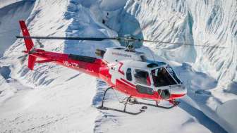 Flug über den Gletscher