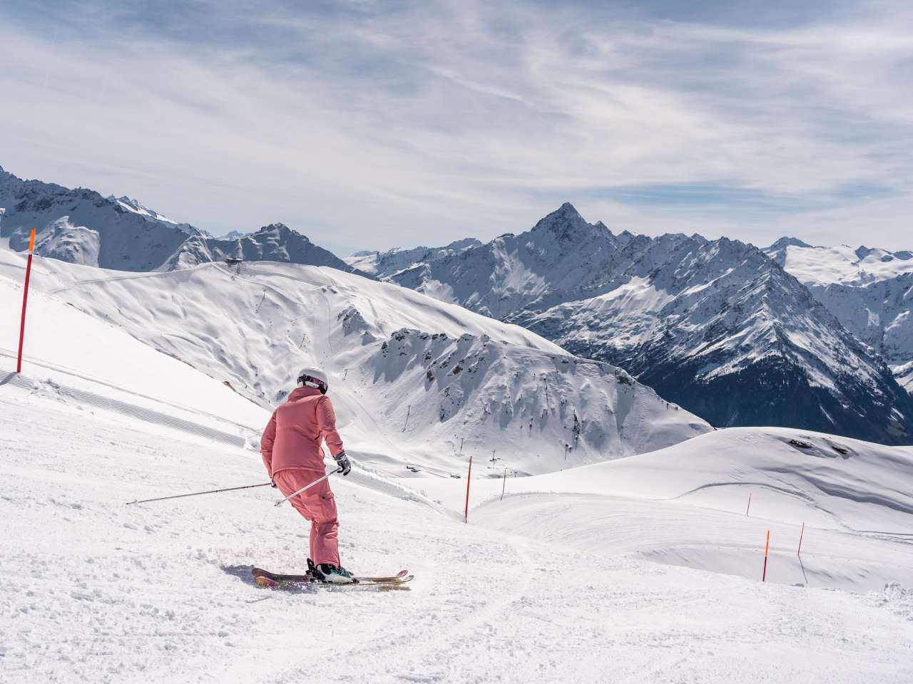 Ski- und Snowboardfahrer auf dem Hasliberg